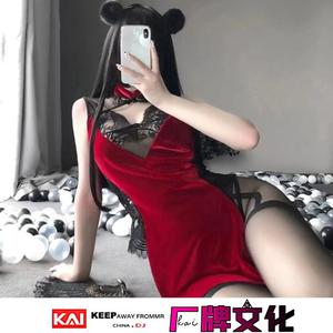 4男一女玩5P
